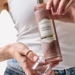 بادی اسپلش زنانه بث اند بادی ورکز کارامل وانیلا Bath & Body Works Caramel Vanilla Fine Fragrance Mist